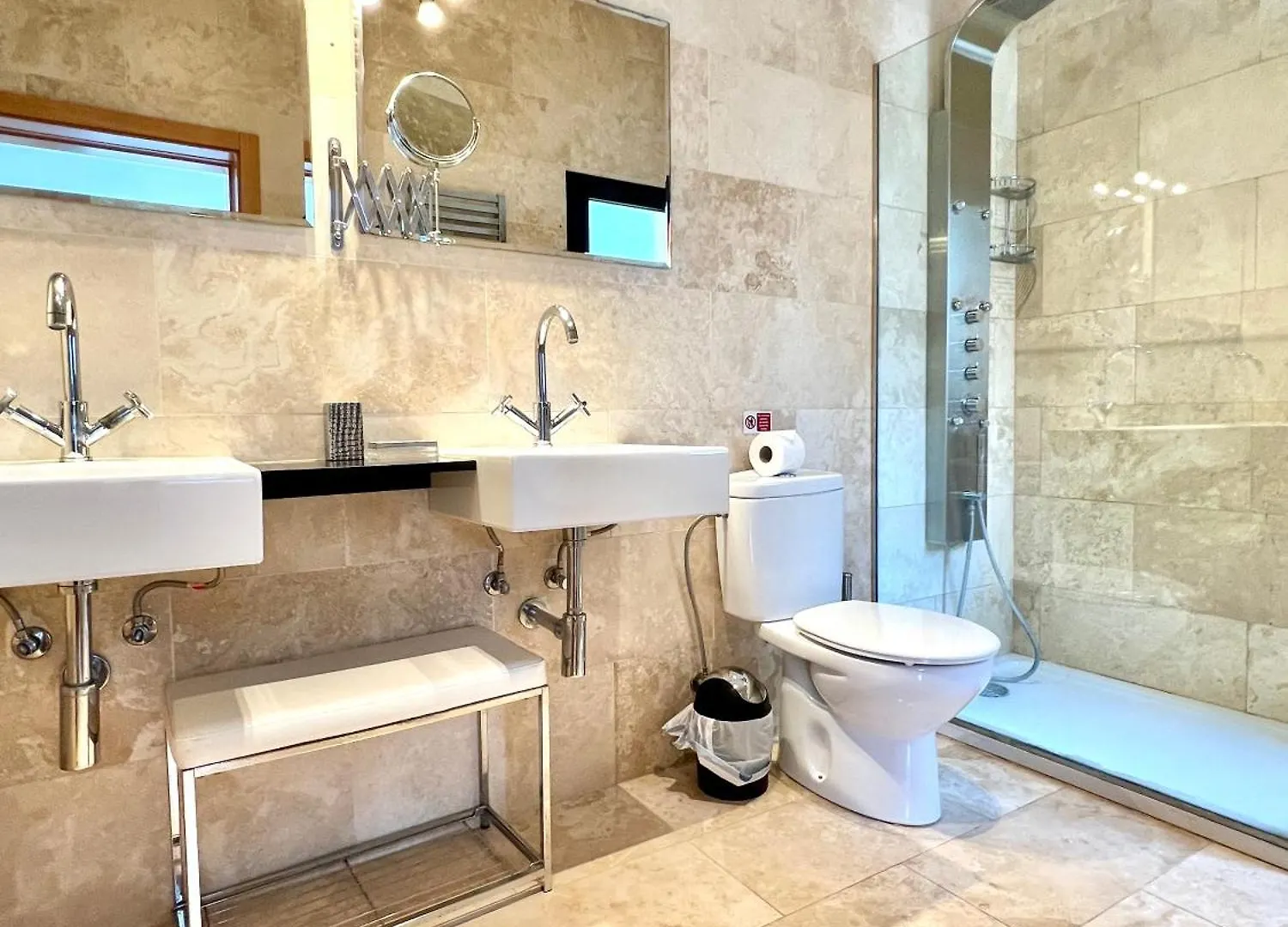 Vila Lujosa Casa Con Piscina Privada Begur 0*,  Španělsko